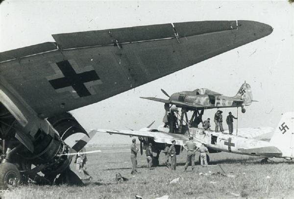 Mistelgespann Flugplatz Merseburg