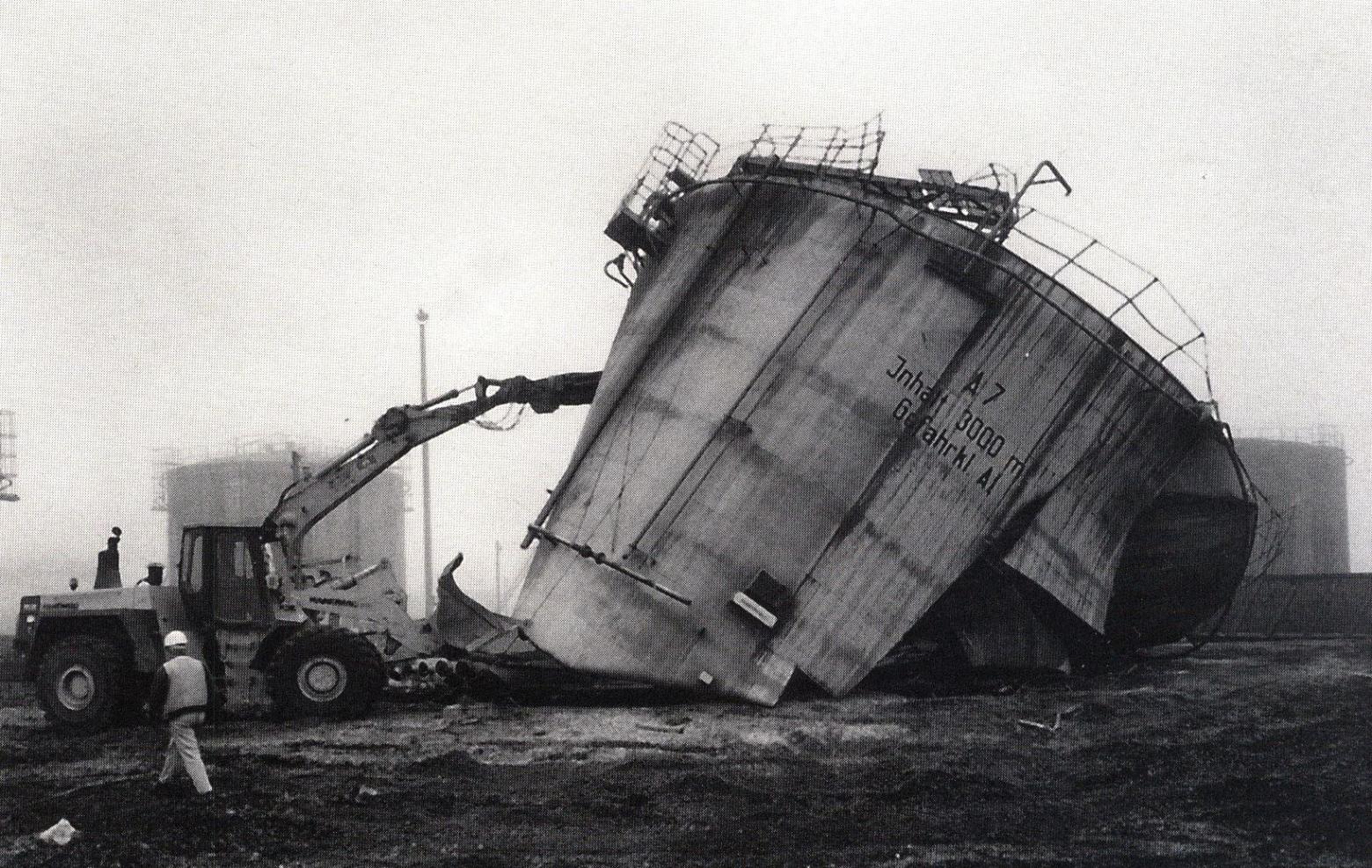 Abriss Tank 7A